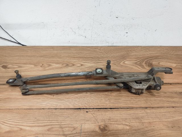 bontott FORD FOCUS II Első Ablaktörlő Szerkezet Motorral