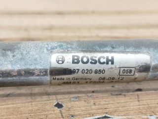 bontott FORD FOCUS II Első Ablaktörlő Szerkezet Motorral