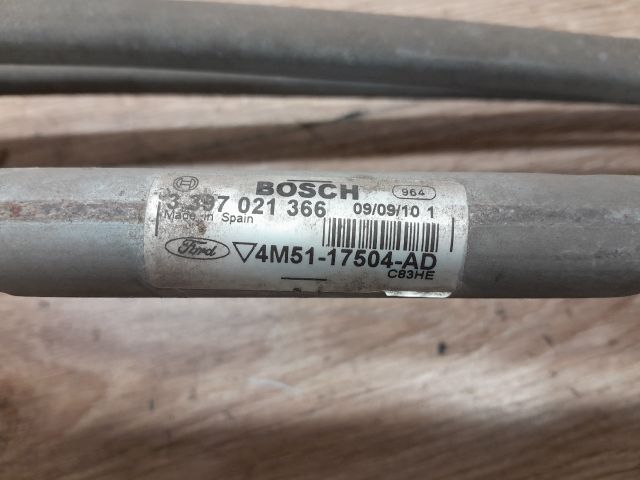 bontott FORD FOCUS II Első Ablaktörlő Szerkezet Motorral