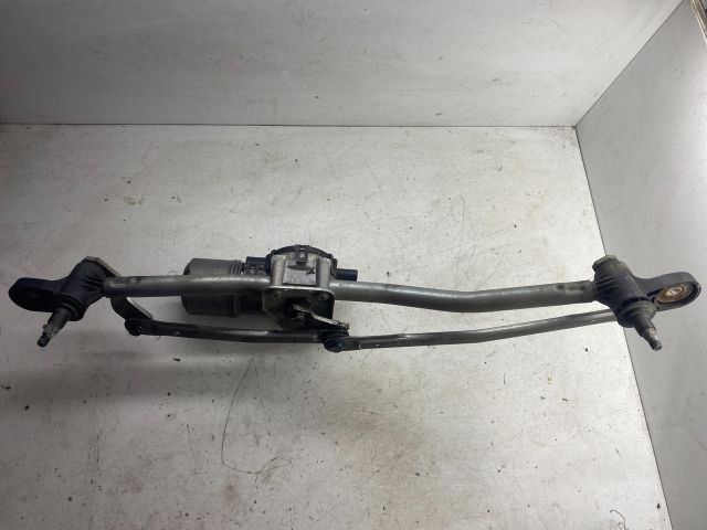 bontott FORD FOCUS II Első Ablaktörlő Szerkezet Motorral