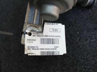 bontott FORD FOCUS II Első Ablaktörlő Szerkezet Motorral