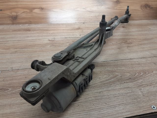 bontott FORD FOCUS II Első Ablaktörlő Szerkezet Motorral