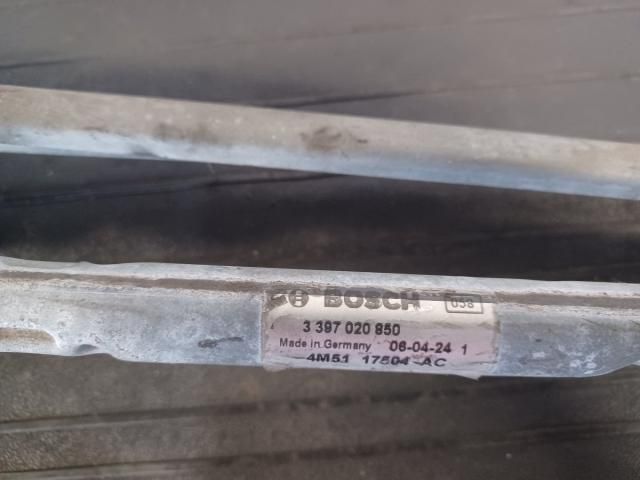 bontott FORD FOCUS II Első Ablaktörlő Szerkezet