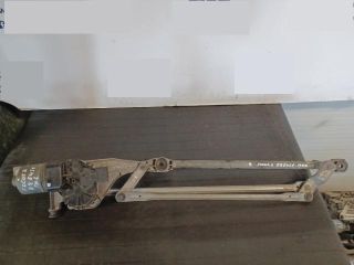 bontott FORD FOCUS II Első Ablaktörlő Szerkezet