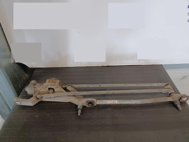 bontott FORD FOCUS II Első Ablaktörlő Szerkezet