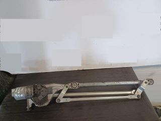 bontott FORD FOCUS II Első Ablaktörlő Szerkezet