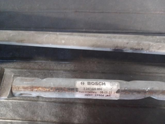 bontott FORD FOCUS II Első Ablaktörlő Szerkezet