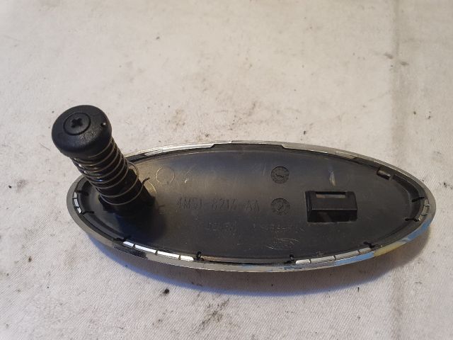 bontott FORD FOCUS II Első Embléma