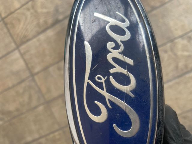 bontott FORD FOCUS II Első Embléma