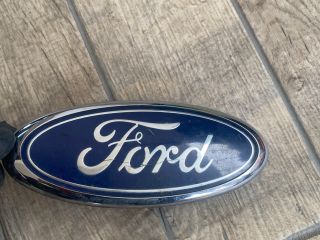 bontott FORD FOCUS II Első Embléma