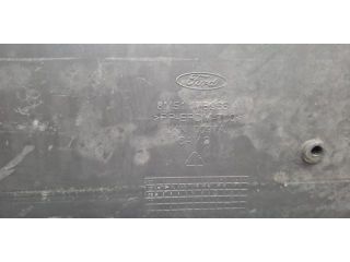 bontott FORD FOCUS II Első Lökhárító Alsó Középső Díszrács