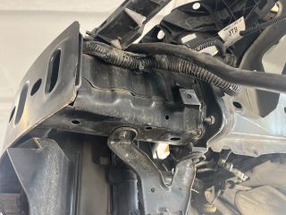 bontott FORD FOCUS II Első Lökhárító Merevítő (Fém)