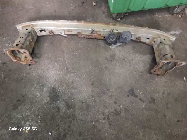 bontott FORD FOCUS II Első Lökhárító Merevítő (Fém)