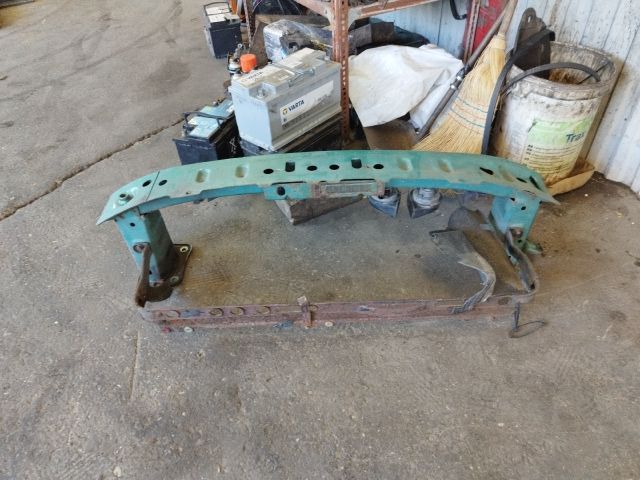 bontott FORD FOCUS II Első Lökhárító Merevítő (Fém)