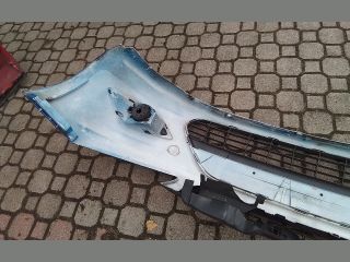 bontott FORD FOCUS II Első Lökhárító (Részeivel)