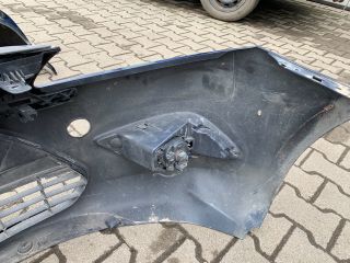 bontott FORD FOCUS II Első Lökhárító (Részeivel)