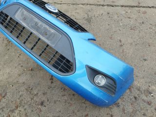 bontott FORD FOCUS II Első Lökhárító (Részeivel)