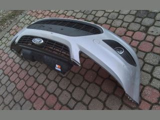 bontott FORD FOCUS II Első Lökhárító (Részeivel)
