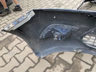 bontott FORD FOCUS II Első Lökhárító (Részeivel)