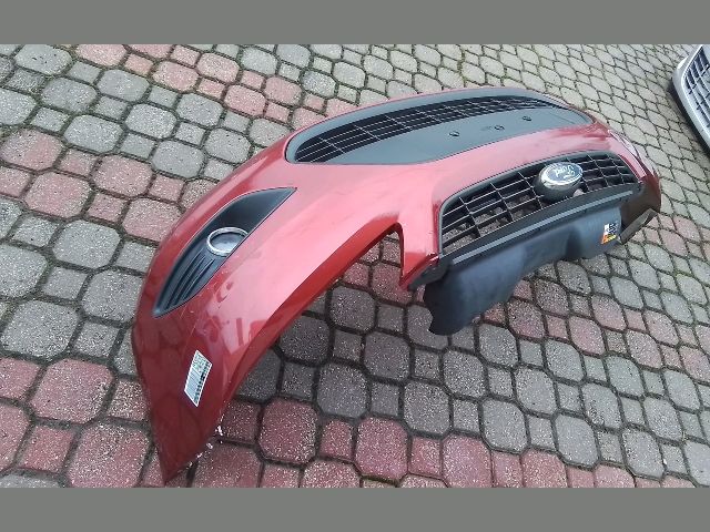 bontott FORD FOCUS II Első Lökhárító (Részeivel)