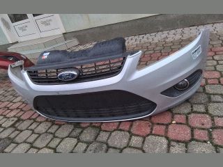 bontott FORD FOCUS II Első Lökhárító (Részeivel)