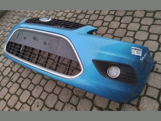 bontott FORD FOCUS II Első Lökhárító (Részeivel)