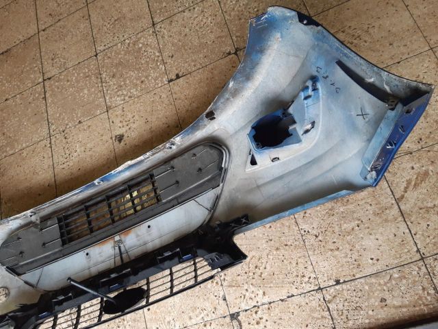 bontott FORD FOCUS II Első Lökhárító (Üresen)