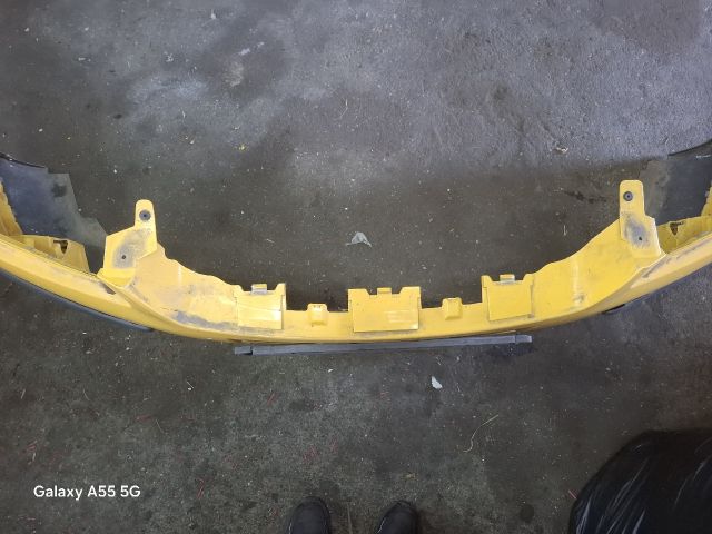 bontott FORD FOCUS II Első Lökhárító (Üresen)