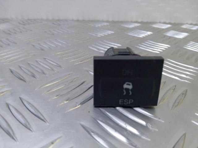 bontott FORD FOCUS II ESP Kapcsoló