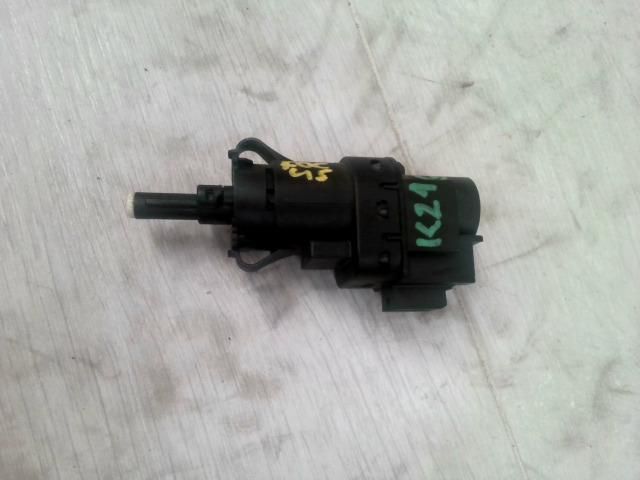 bontott FORD FOCUS II Fék Pedál Kapcsoló