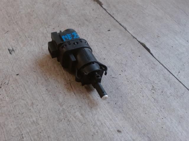 bontott FORD FOCUS II Fék Pedál Kapcsoló