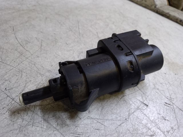 bontott FORD FOCUS II Fék Pedál Kapcsoló