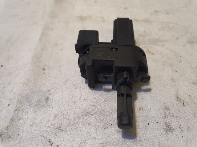 bontott FORD FOCUS II Fék Pedál Kapcsoló