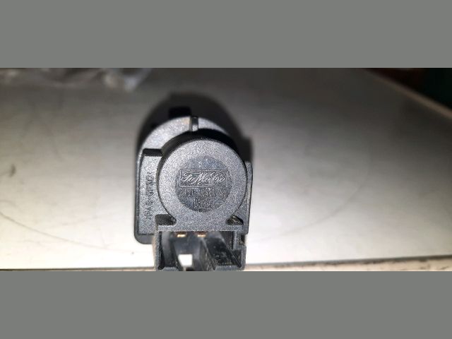 bontott FORD FOCUS II Fék Pedál Kapcsoló