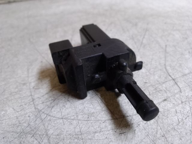 bontott FORD FOCUS II Fék Pedál Kapcsoló