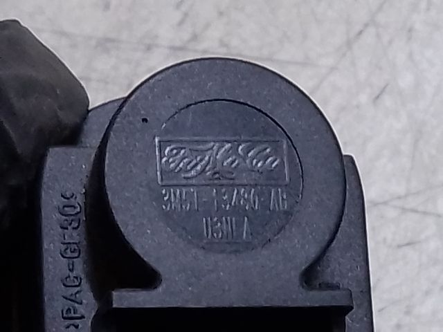 bontott FORD FOCUS II Fék Pedál Kapcsoló