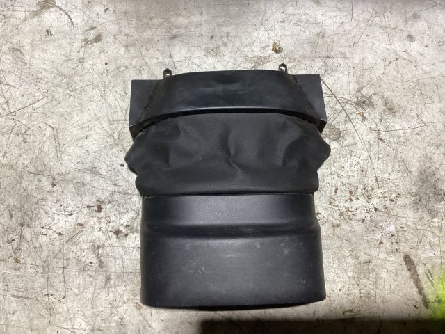 bontott FORD FOCUS II Felső Kormányoszlop Burkolat