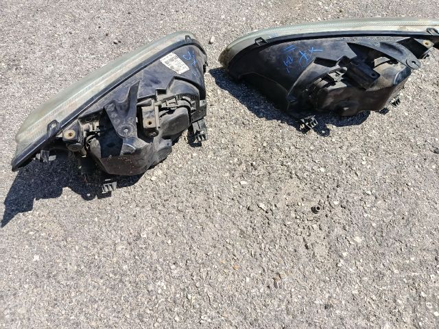 bontott FORD FOCUS II Fényszóró Pár