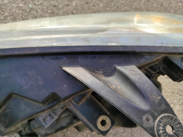 bontott FORD FOCUS II Fényszóró Pár