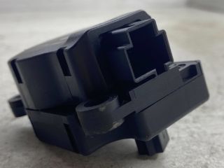 bontott FORD FOCUS II Fűtés Állító Motor