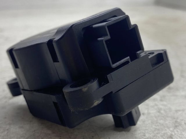 bontott FORD FOCUS II Fűtés Állító Motor