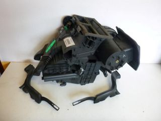 bontott FORD FOCUS II Fűtés Box