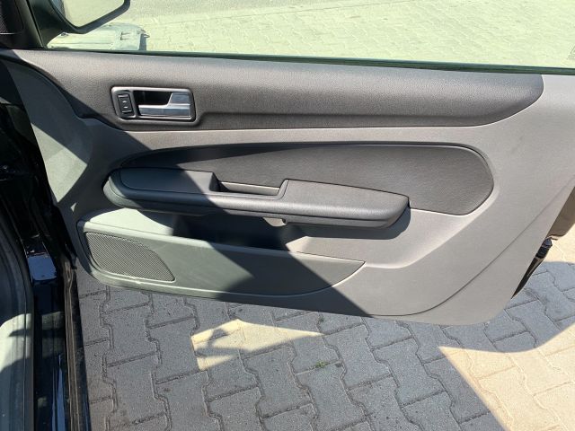 bontott FORD FOCUS II Fűtés Box