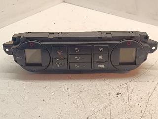 bontott FORD FOCUS II Fűtéskapcsoló (digit klímás)
