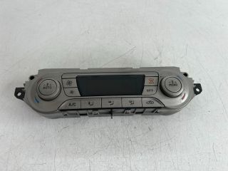 bontott FORD FOCUS II Fűtéskapcsoló (digit klímás)