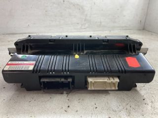 bontott FORD FOCUS II Fűtéskapcsoló (digit klímás)