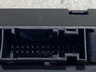 bontott FORD FOCUS II Fűtéskapcsoló (digit klímás)