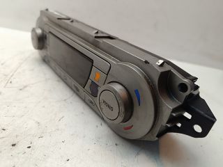 bontott FORD FOCUS II Fűtéskapcsoló (digit klímás)