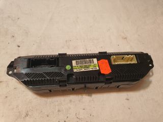 bontott FORD FOCUS II Fűtéskapcsoló (digit klímás)