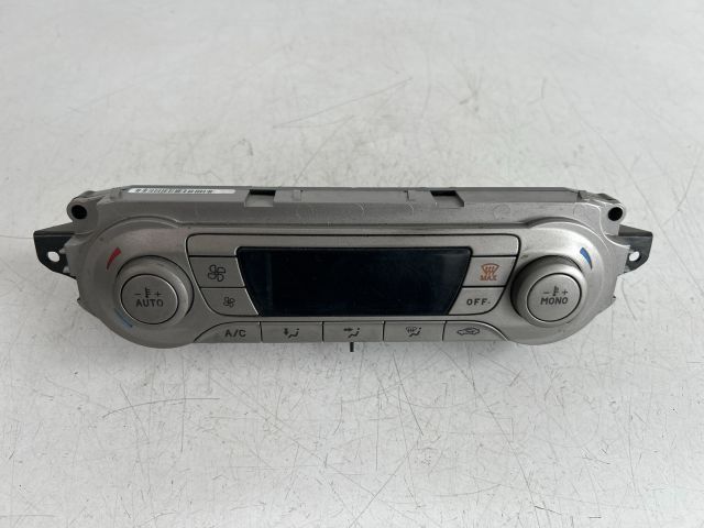 bontott FORD FOCUS II Fűtéskapcsoló (digit klímás)
